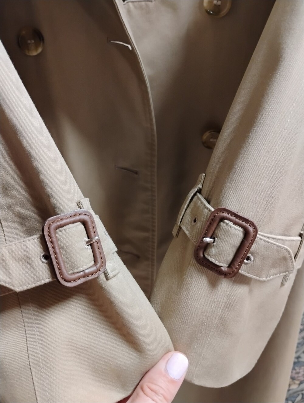 Vintage Burberry Classic Beige Double-Breasted Trench Coat, With Removable Liner - Picture 9 of 16